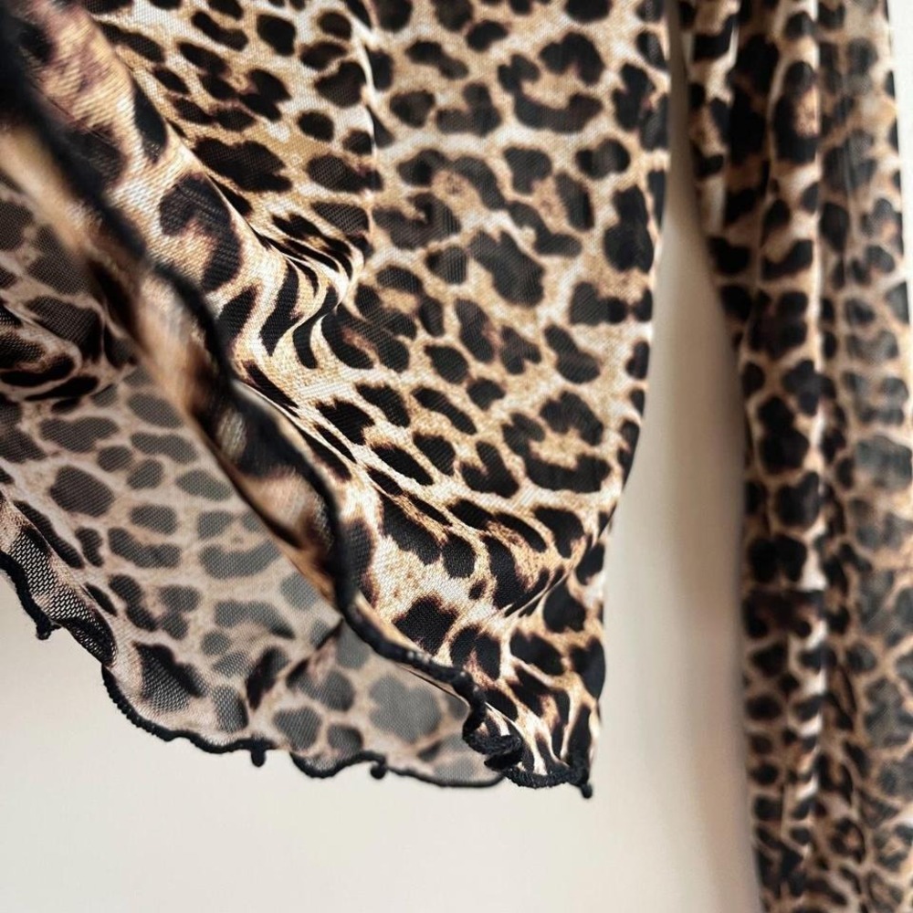 Altar'd State Mesh Leopard Print Crop Top S Long Sleeve Lettuce Hem Sheer Y2K - Picture 3 of 6